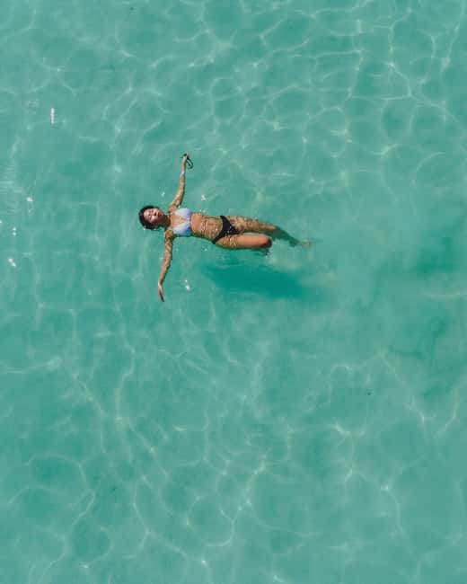 Bacalar Lagoon Sailing Tour with Open Bar and Mexican Lunch - Why sailing makes Bacalar feel different