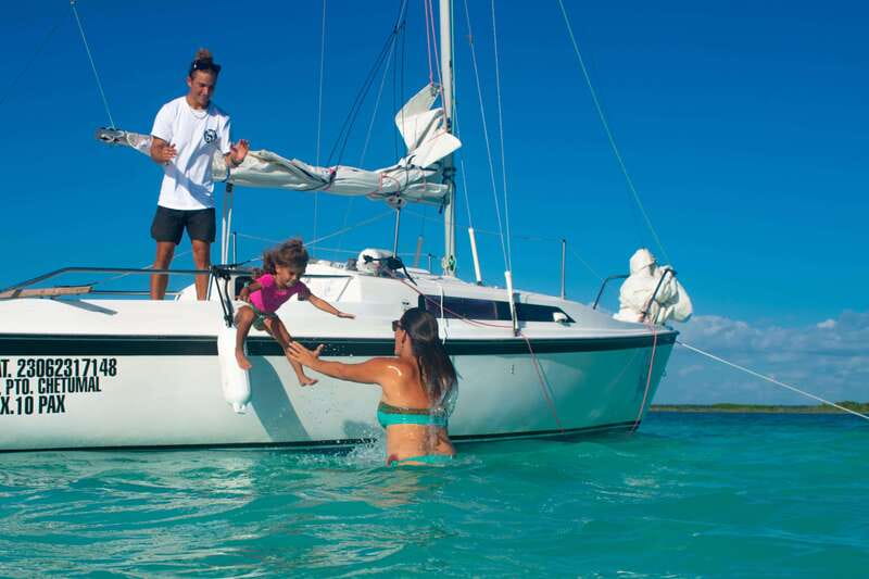 Bacalar: Private Sailboat Tour with Lagoon Swimming - Canal de los Piratas and the southern mangroves