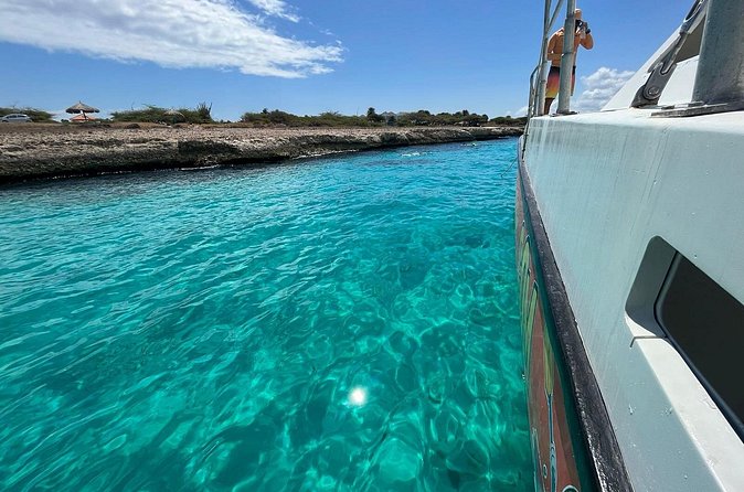Banana Adventure Catamaran Shipwreck Snorkel and Turtle Swim - What you actually eat and drink