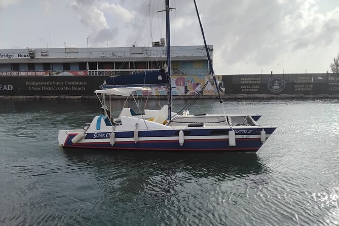 Barbados Catamaran Snorkel Cruise with Lunch and Open Bar - The crew shapes the experience