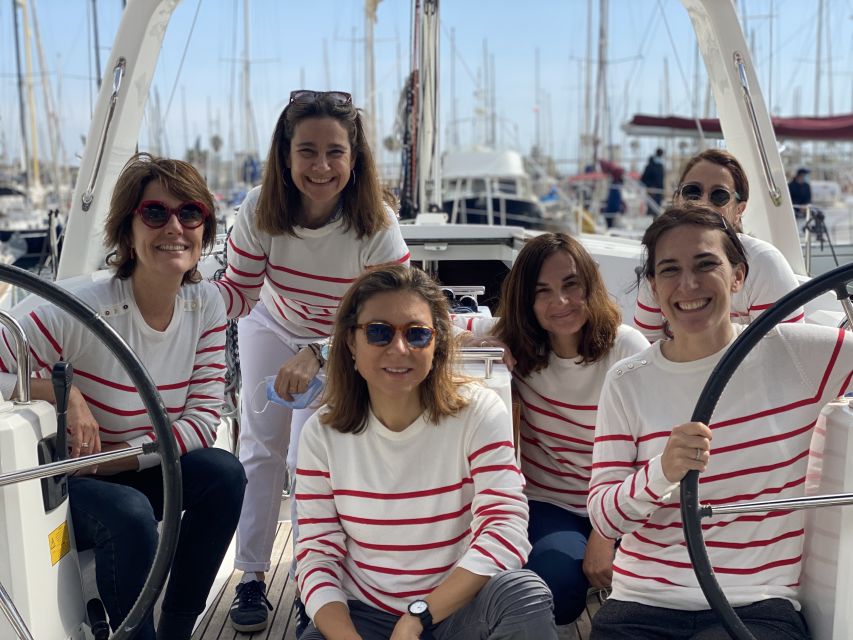 Barcelona 1 hour Scenic Sailboat Tour with Snacks and Drinks - The return sail and the last city views