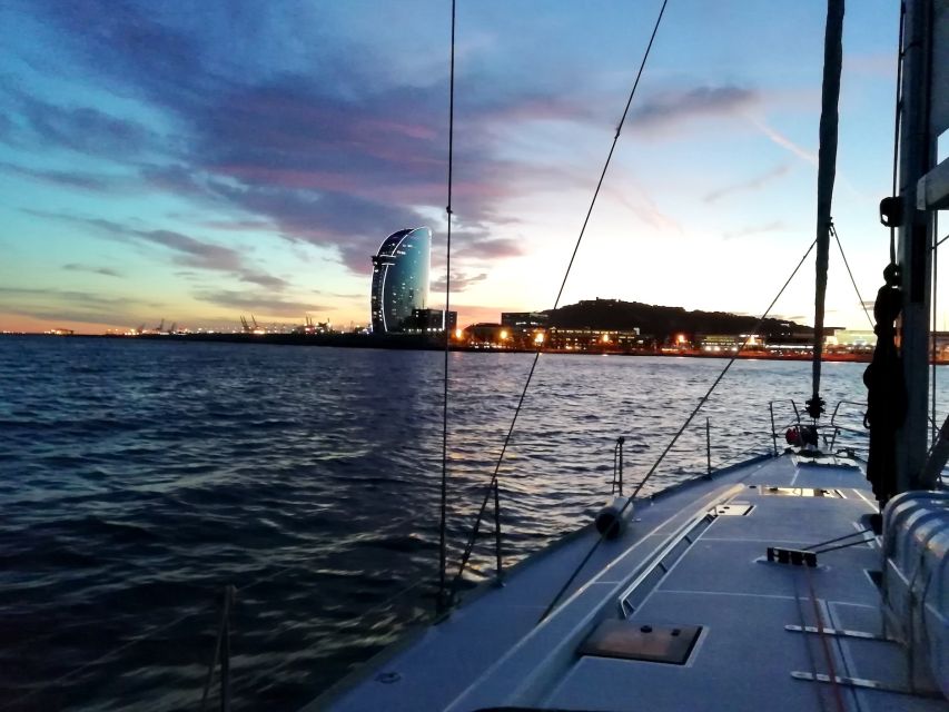Barcelona: 2-Hour Sailboat Tour with Snacks and Drinks - Why the skipper shapes the experience