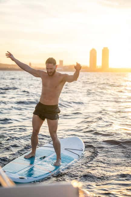 Barcelona Badalona : Sailboat Tour, Snacks, Drinks, Swimming - Sailing Barcelona from a rare 36-foot boat