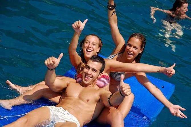 Barcelona Catamaran Party Tour For Young People - What this Barcelona catamaran trip is really like