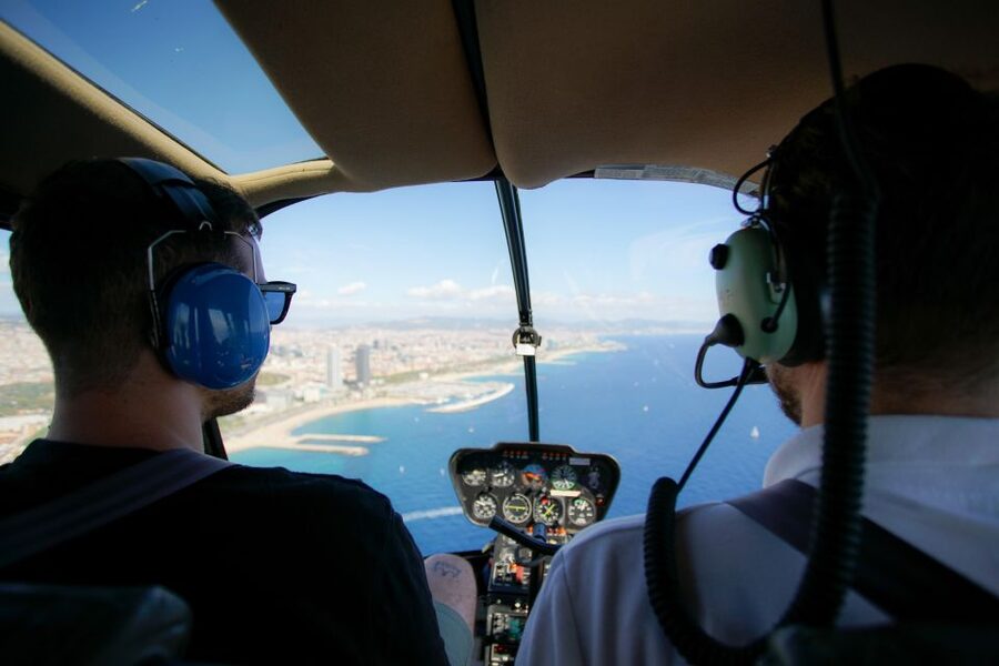 Barcelona: Helicopter Flight with Optional Yacht Cruise - The helicopter flight from Barcelona’s port