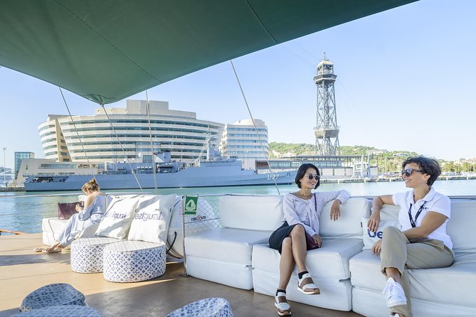 Barcelona Helicopter, Sailboat & Old Town Private Walking Tour - Practical details that affect your decision