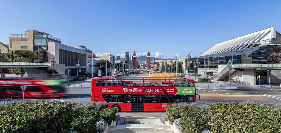 Barcelona: Hop-On Hop-Off Bus with Sailing Cruise - Key points to know before you book