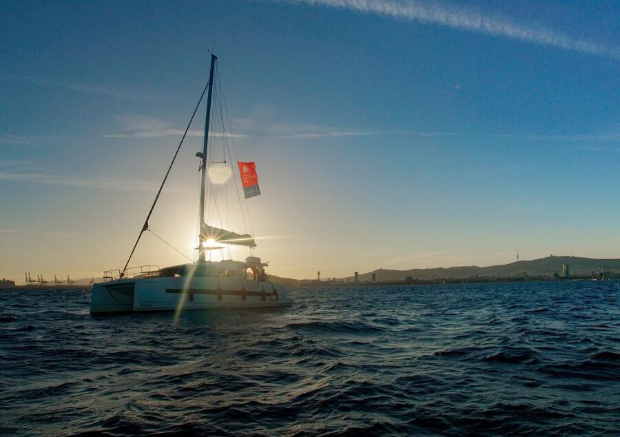 Barcelona: Private Catamaran Sailing with Drinks and Snacks - The crew and languages