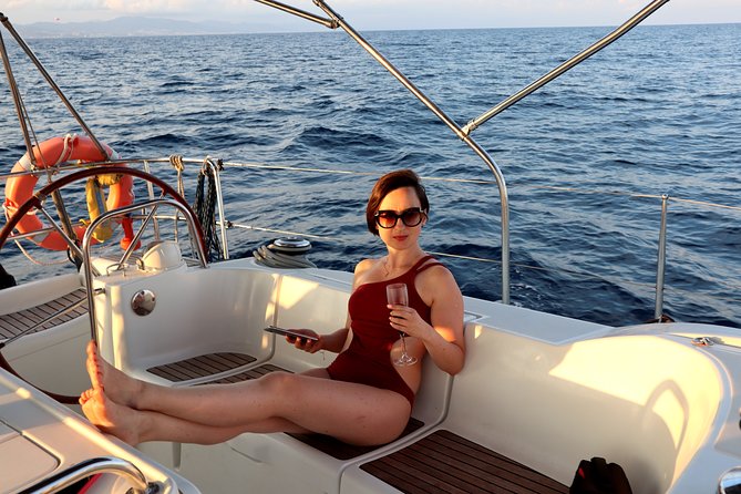 Barcelona Private Sailing Tour with Drinks for Family and Friends - Who will enjoy this sailing trip most?