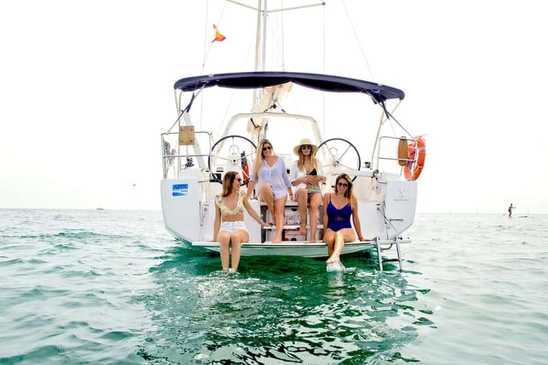 Barcelona: Private Sailing Trip with Drinks & Snacks (max 9) - Leaving Barcelona from Port Olímpic