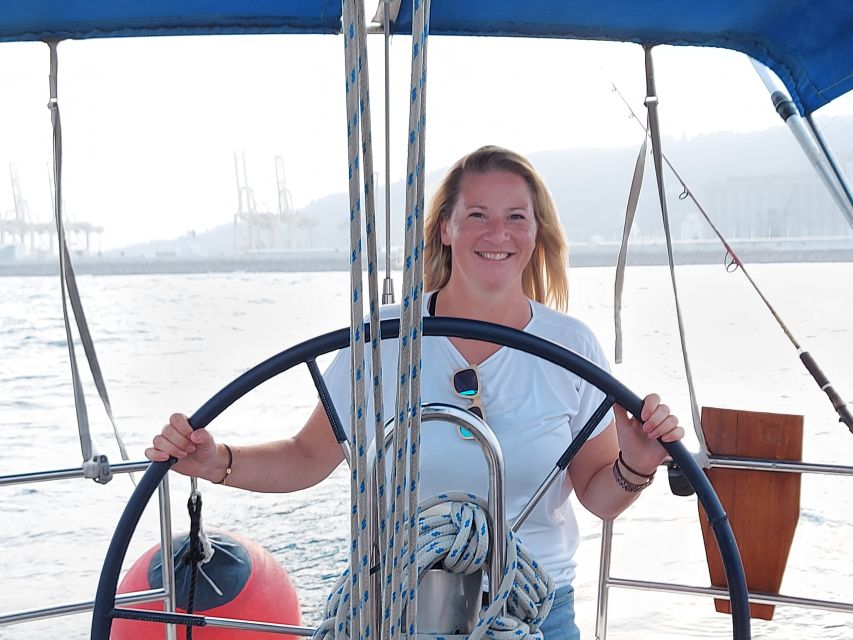 Barcelona Sailing Tour Drinks, snacks Swim & Stunning Views - Shared sailing or a private boat
