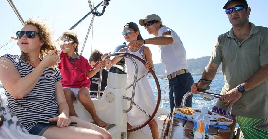 Barcelona: Sailing Tour with Spanish Tapas and Drinks - Seeing Barcelona from the Mediterranean