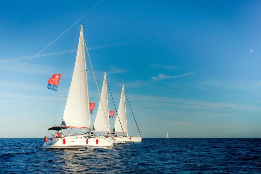 Barcelona: Sailing Tour with Vermouth and Drinks - Sunset, Winter, and the Best Time to Go