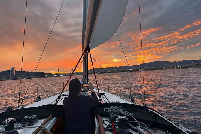 Barcelona Sunset and Day Sailing Cruise - Key points at a glance