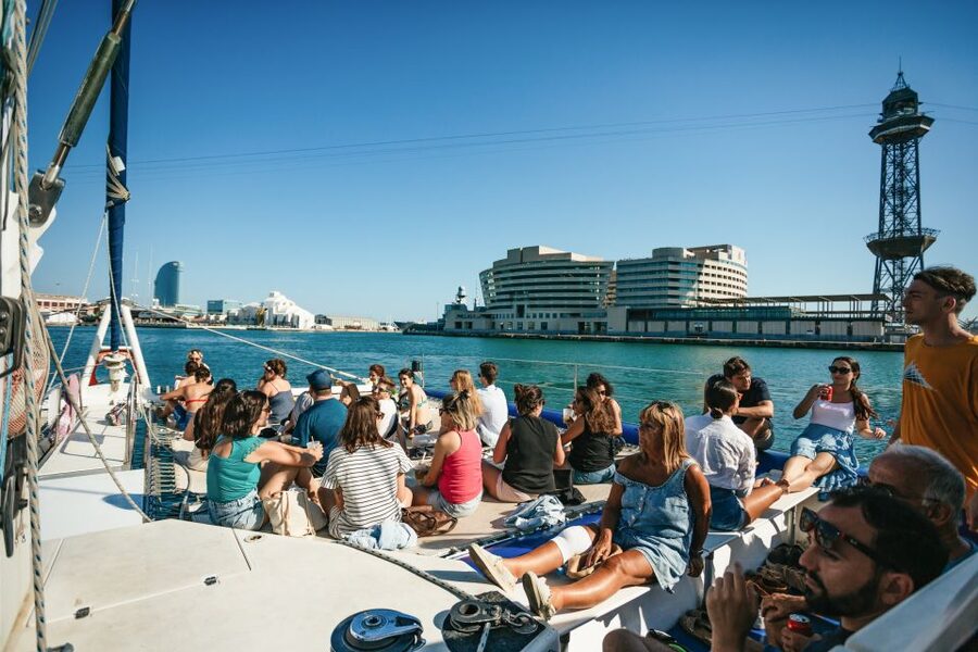 Barcelona: Sunset Catamaran Cruise with Live Music - Who will enjoy this Barcelona catamaran cruise?