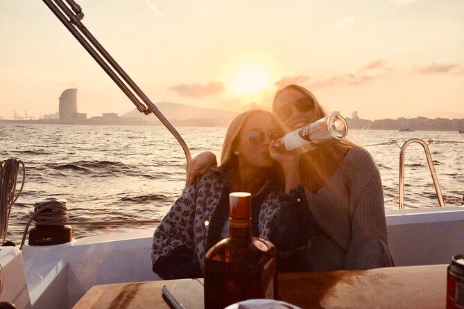 Barcelona Sunset Private Sailing & Live Spanish Guitar & open Bar - The open-water stretch and sunset views