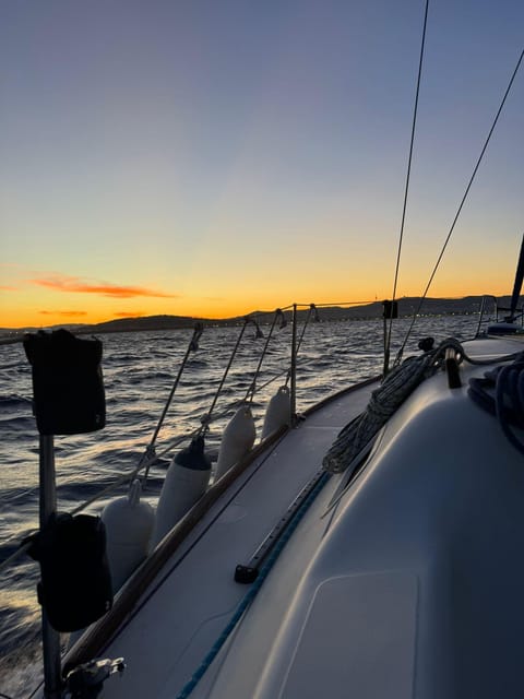 Barcelona: Sunset Sailboat Cruise with Drinks and Snacks - Key points to know before you sail