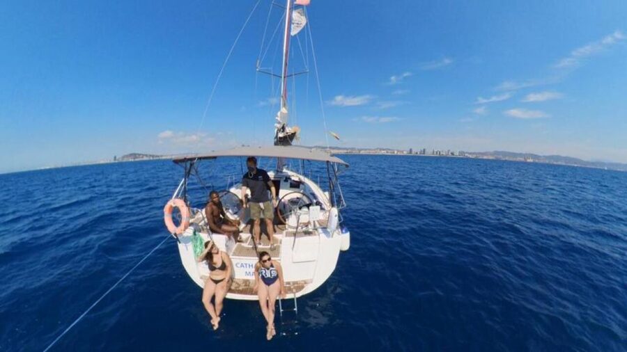 Barcelona: Sunset Sailing Experience with Snacks and Cava - How much value do you get for $35?