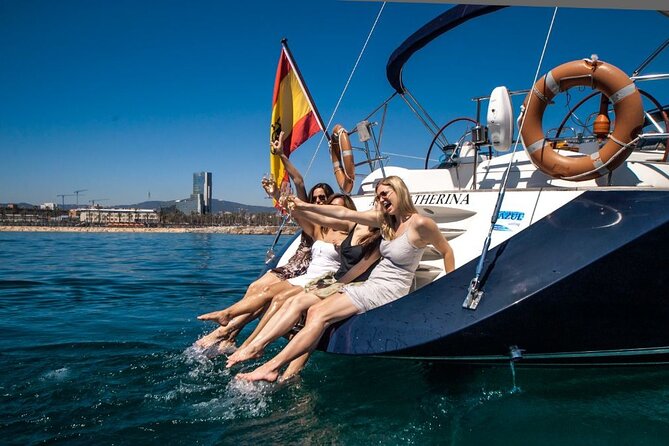 Barcelona Unique Private Luxury Sailing Tour (max 12 people) - What the private format is worth