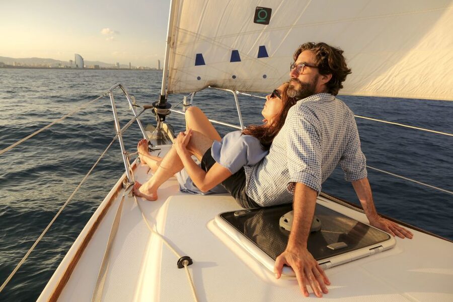 Barcelona: Unique Sunset Sailing Tour with Tapas & Open Bar - Why sunset looks better from Port Olimpic
