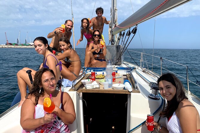 Bari sailing cruise in search of dolphins - Bari’s old harbor from offshore