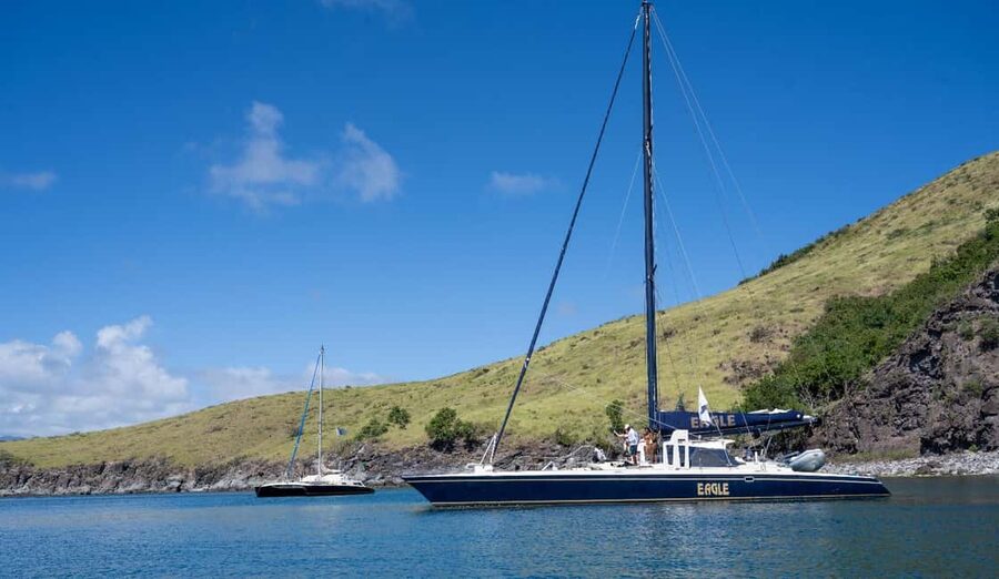 Basseterre: St Kitts 4-hour Catamaran Snorkel Cruise & Lunch - Crew Support Makes the Water Stop Easier