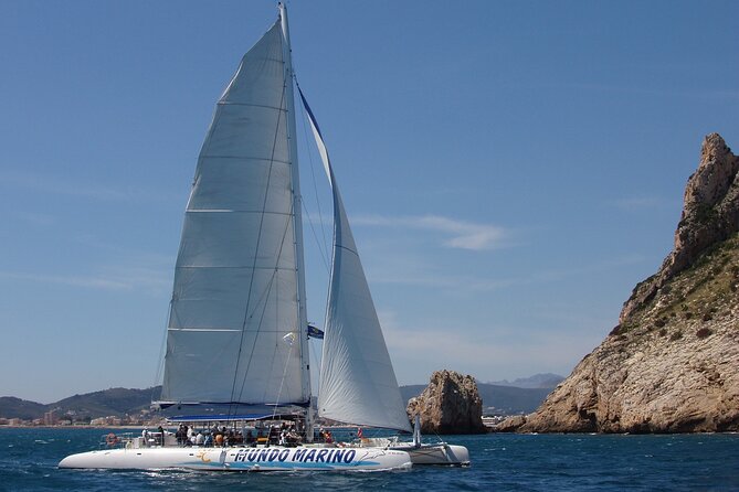 Bay trip in Calpe or Altea with a sailing catamaran - A short sail along the Costa Blanca