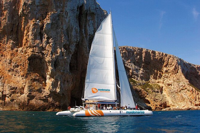 Bay trip in Calpe or Altea with a sailing catamaran - Calpe, Altea, and the view from offshore