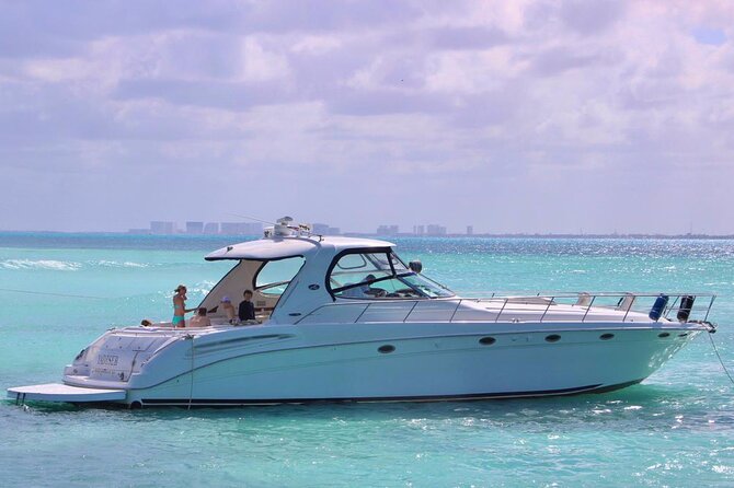 Beautiful SUNDANCER 60ft Private yacht / 18PAX 25P15 - Is $730 a good value?