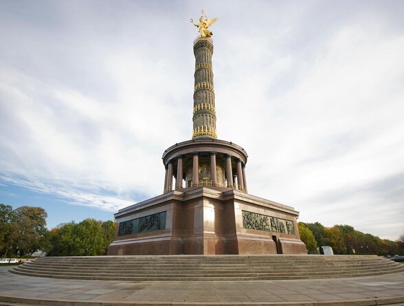 Berlin Boot Sightseeing Tour on Electric Private Yacht - Key points to know before you book