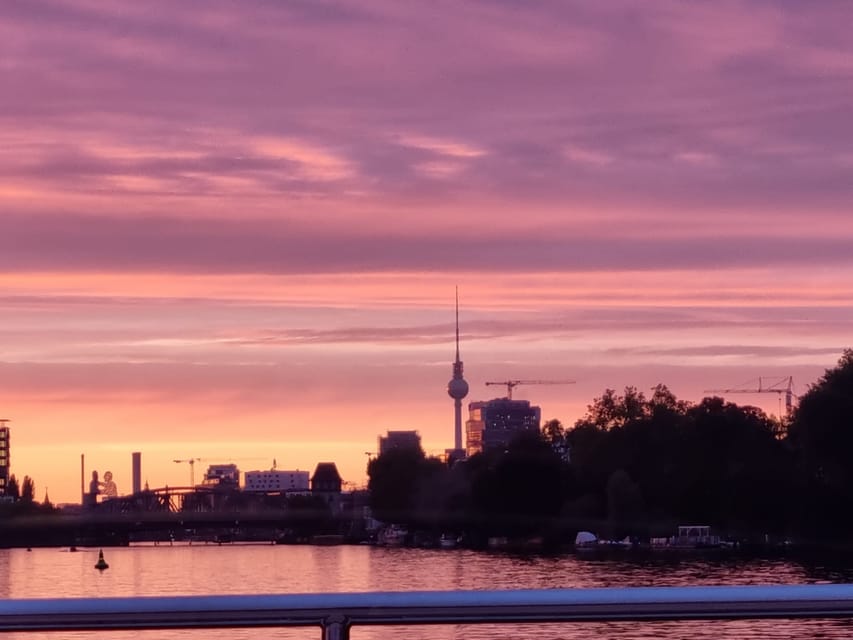 Berlin: Solar Powered Sunset Catamaran Cruise & Audio Guide - Key points at a glance