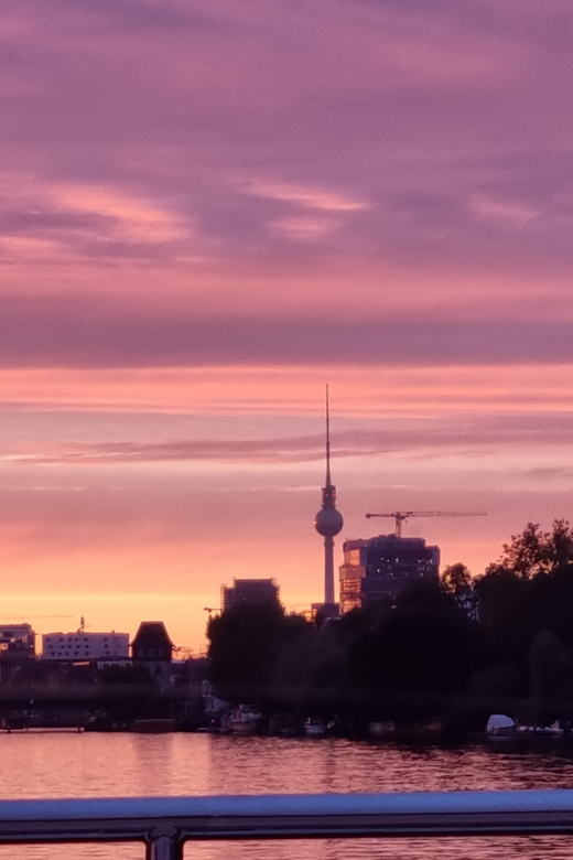 Berlin: Solar Powered Sunset Catamaran Cruise & Audio Guide - The Mühlendamm lock is the cruise’s working moment