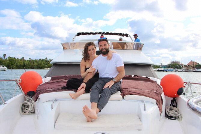 Big Yacht 48ft Rental up to 15 Pax snorkel - Who will enjoy this yacht most