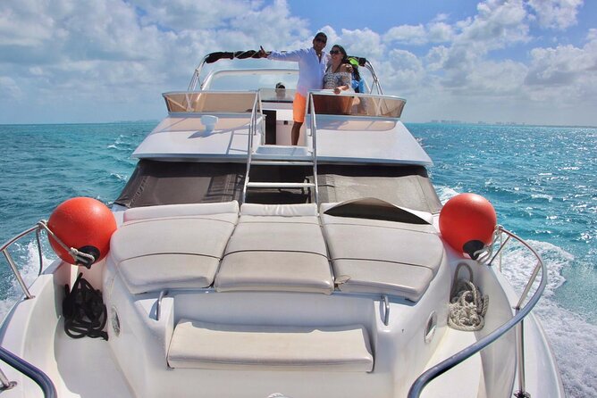 Big Yacht 48ft Rental up to 15 Pax snorkel - The ride across Cancun’s Caribbean water