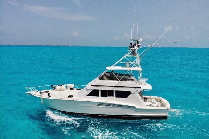 Biggest Luxury Yacht Boat Best in Cancun up to 28 pax - What the four-hour option can realistically offer