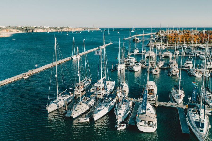 Boat in Algarve - Luxury Catamaran - Portimão - Comfort, crew, and the feel onboard