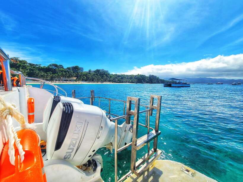 Boracay: Ultimate Party Cruise aboard the Andy World Yacht - Who will enjoy this party boat most