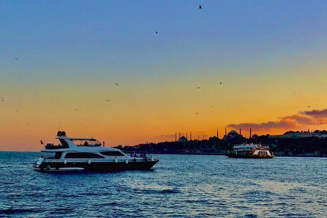Bosphorus Sunset: An Enchanting Yacht Cruise in Istanbul - The Asian shore, from Kanlıca to Beylerbeyi