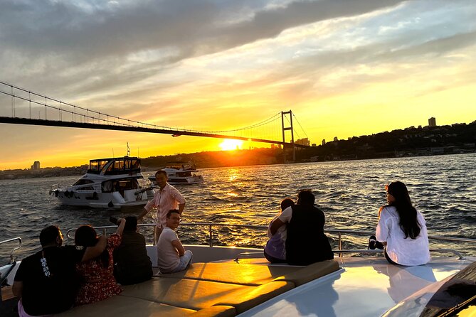 Bosphorus Sunset or Daytime Yacht Cruise with Snacks & Live Guide - Why the Bosphorus is best seen from the water