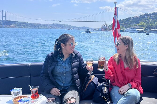 Bosphorus Yacht Cruise with Stopover on the Asian Side - (Morning or Afternoon) - Maiden’s Tower, Galata Bridge, and the return route