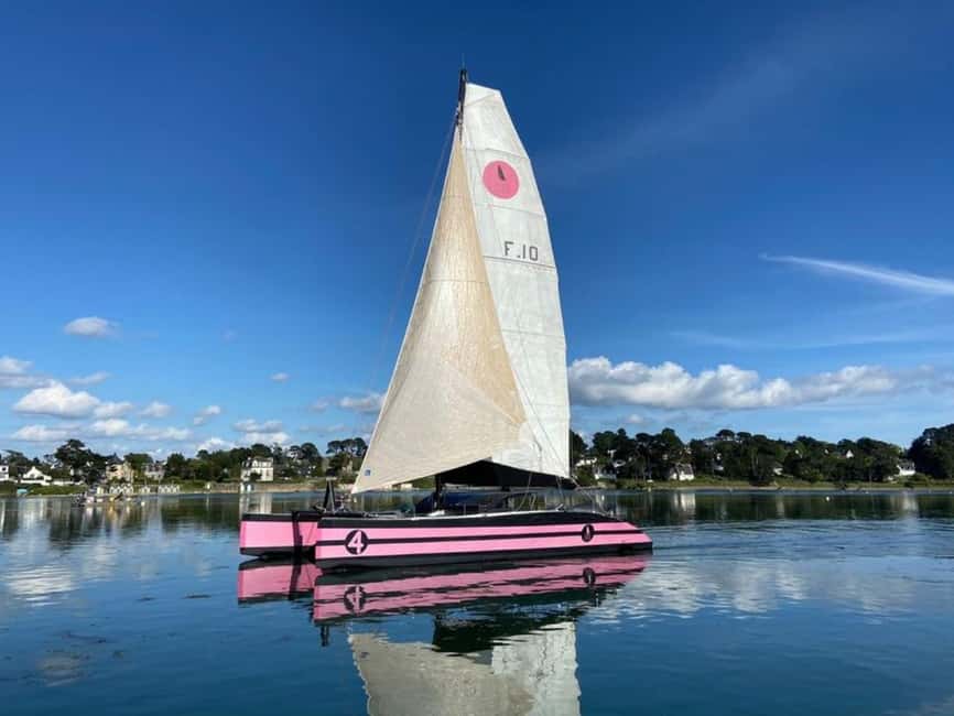 Brittany: Glénan Archipelago Sailing Day - Why the Glénan Archipelago works so well by catamaran
