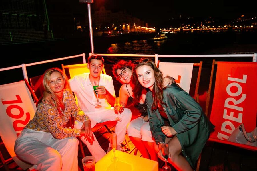 Budapest: Sip & Sail Danube Cruise with Prosecco Cocktails - Meeting at Akadémia Dock 2