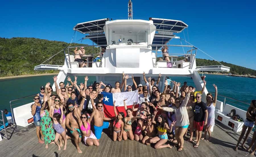Búzios: Catamaran Boat Tour - The return route through Búzios’ smaller beaches