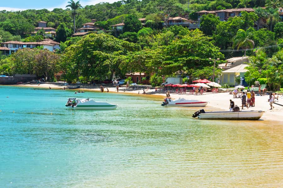 Búzios: Catamaran Boat Tour - Catamaran comfort and the mood onboard