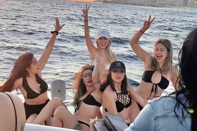 Cabo Arch Sunset Yacht Tour - Dinner & Drinks — Up to 18 Guests - Getting to C Dock and planning your timing
