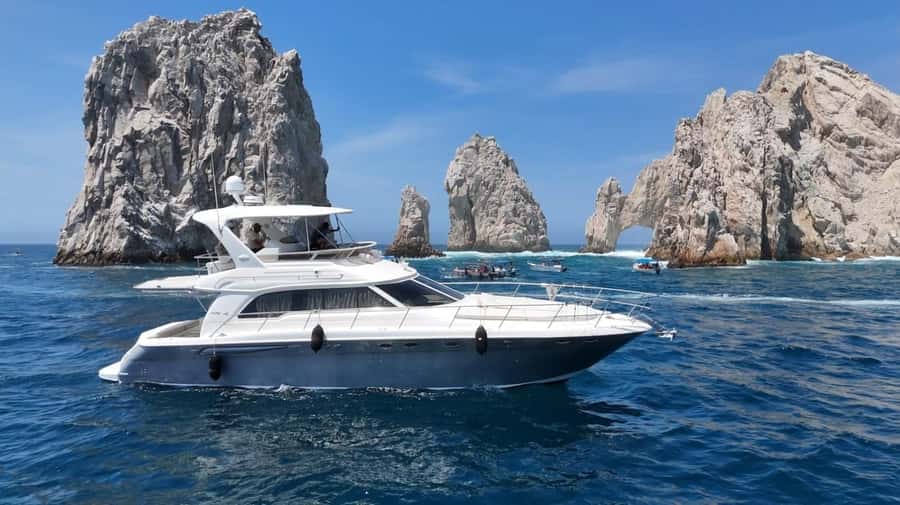 Cabo: Private Yacht Tour, Water Activities, Lunch & Drinks - Key points to know before booking