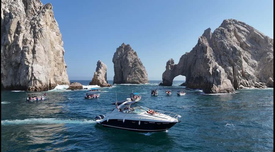 Cabo: Private Yacht Tour, Water Activities, Lunch & Drinks - Who will enjoy this yacht outing most