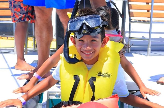Cabo San Lucas Catamaran Cruise: Snorkel or Sunset Adventure - Meeting at the marina requires careful planning