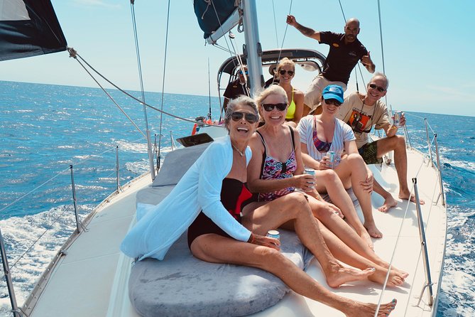 Cabo San Lucas Private 38 ft Sailing Tour with Snorkeling - Food, drinks, and the relaxed onboard feel
