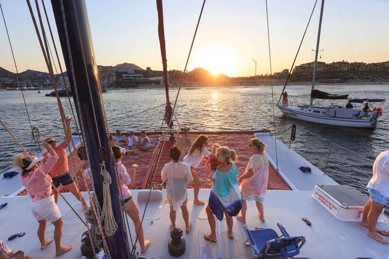 Cabo San Lucas: Snorkel, Lunch and Sail Experience - Tacos, Fruit, and a National Open Bar